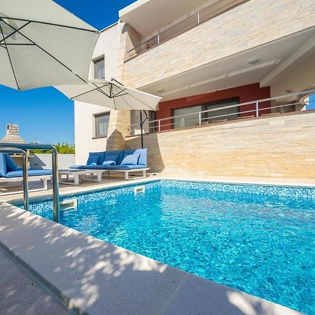 Vila Zatona Sunset With Heated Swimming Pool Затон Екстериор снимка