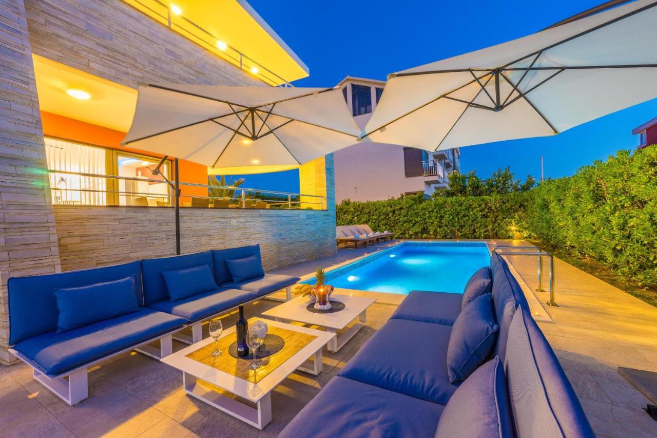 Vila Zatona Sunset With Heated Swimming Pool Затон Екстериор снимка