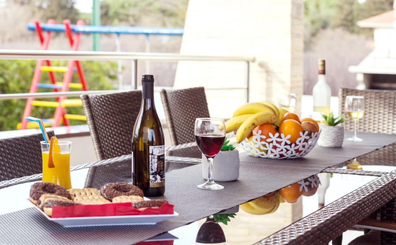 Vila Zatona Sunset With Heated Swimming Pool Затон Екстериор снимка